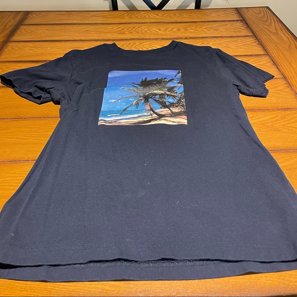 casual men’s tshirt